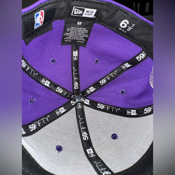 Men's Los Angeles Lakers New Era Purple Shield 59FIFTY Fitted Hat - Picture 13 of 15